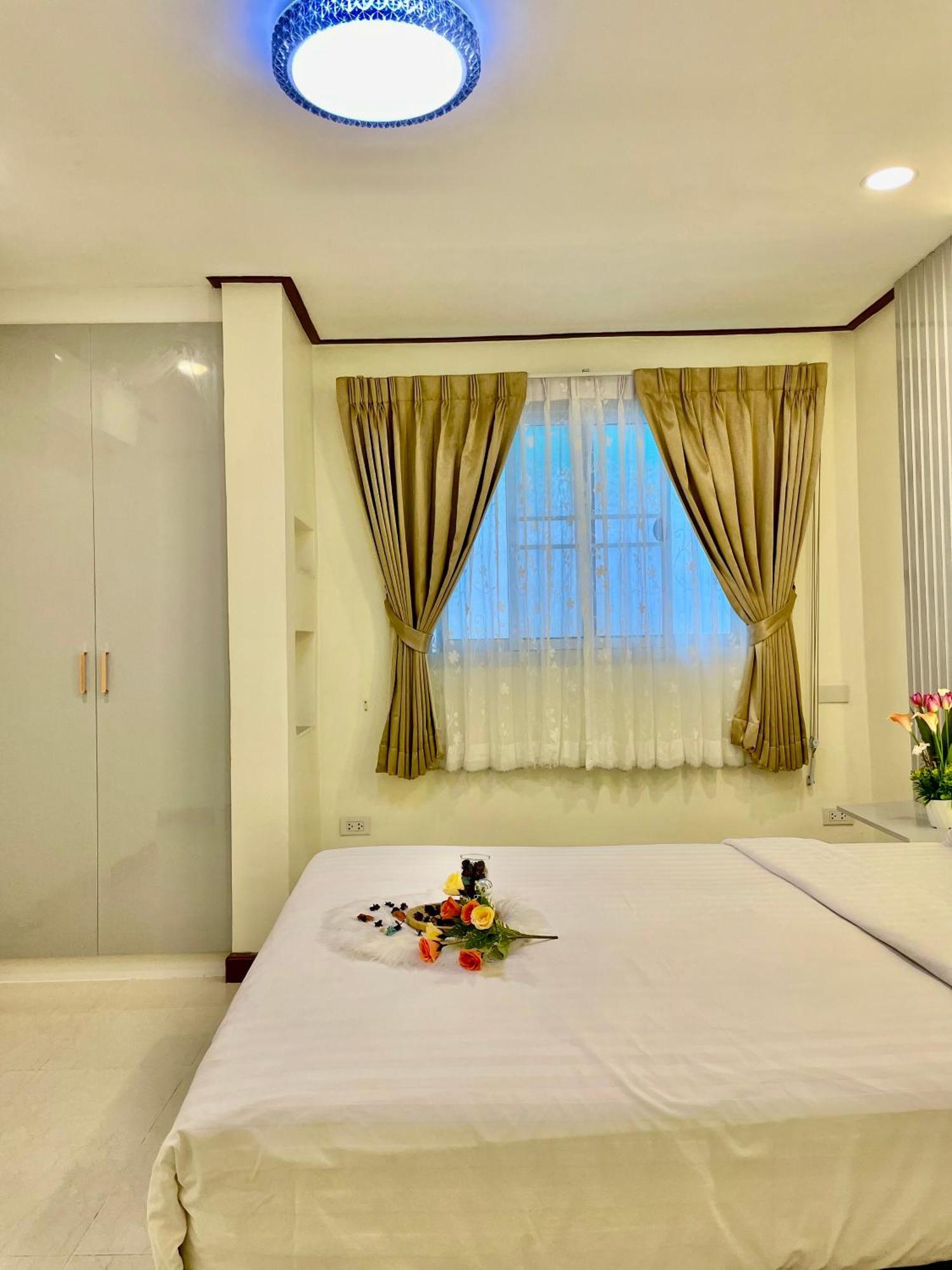 Pattaya Pool Villa39A 300 Mater To Beach Gate Exit Exterior photo